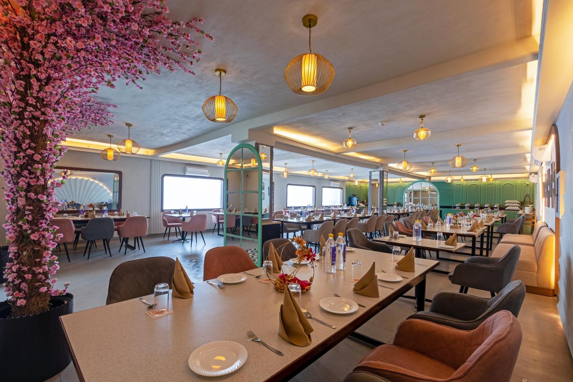 แอปโน การ์ รีสอร์ต Hotel คูร์เคาน์ ภายนอก รูปภาพ