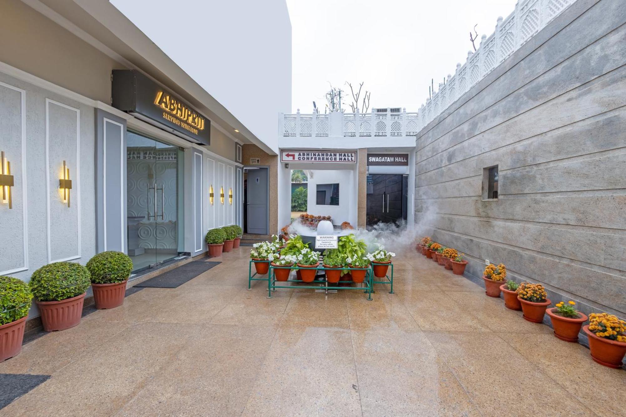 แอปโน การ์ รีสอร์ต Hotel คูร์เคาน์ ภายนอก รูปภาพ