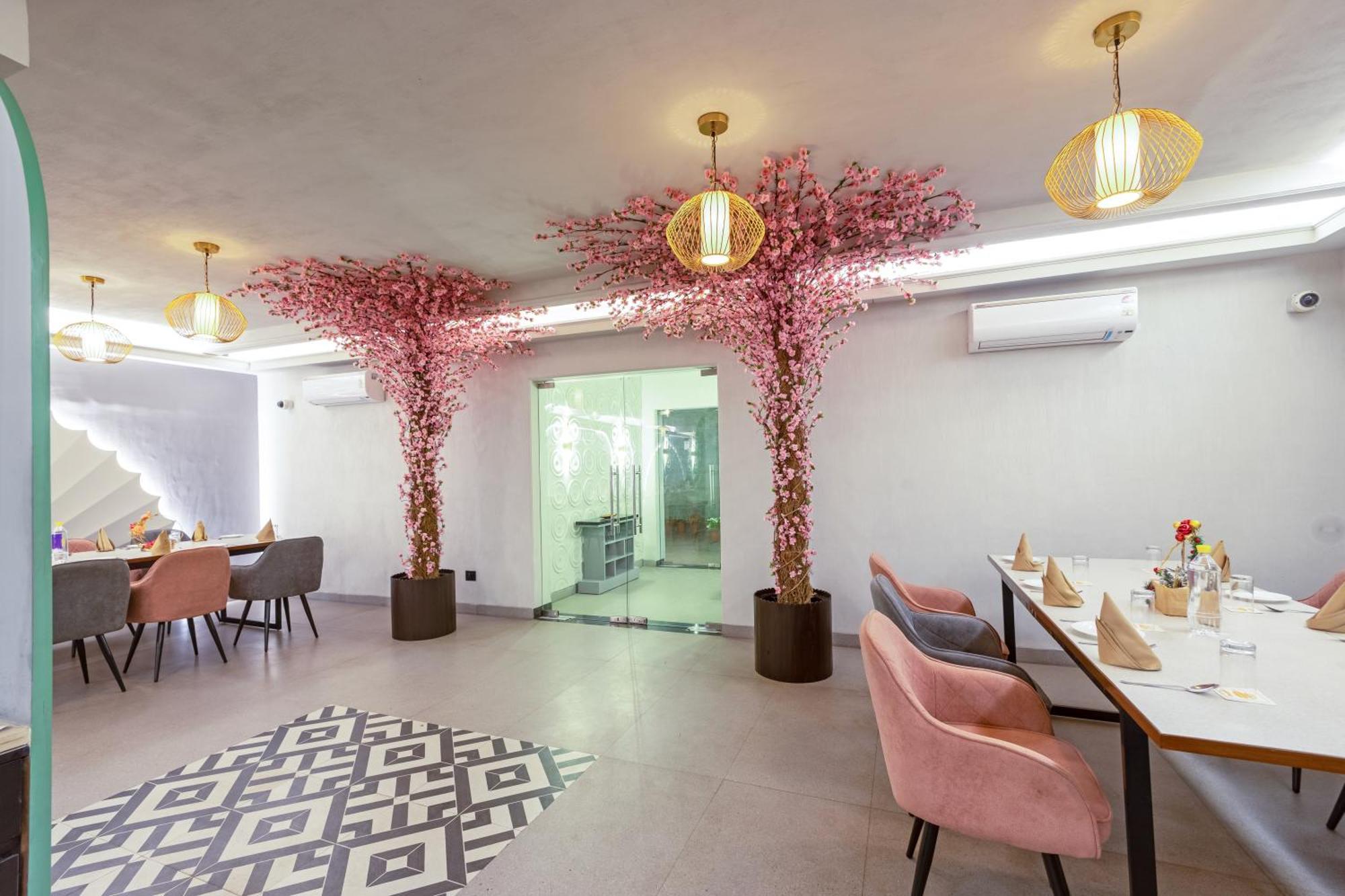 แอปโน การ์ รีสอร์ต Hotel คูร์เคาน์ ภายนอก รูปภาพ
