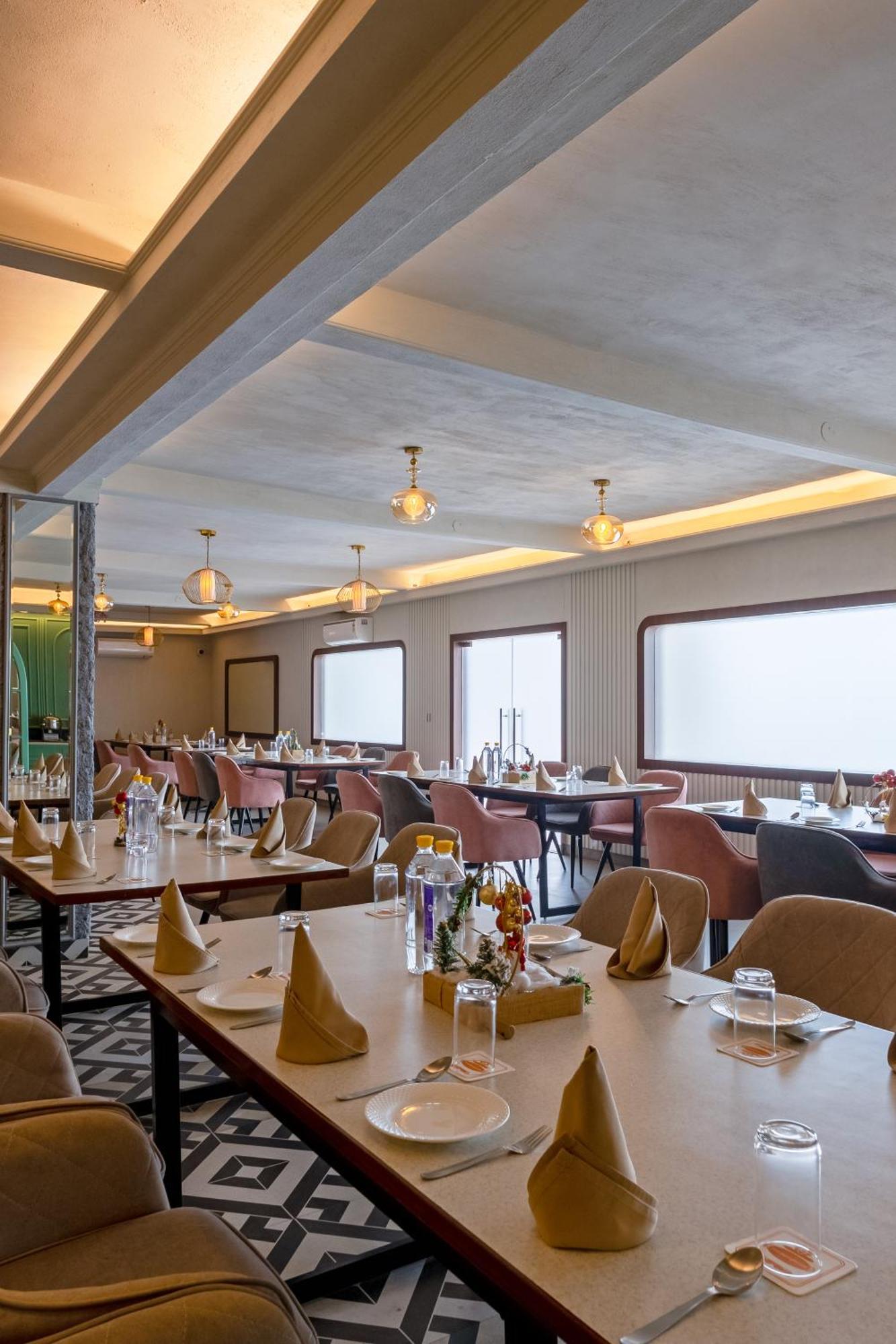 แอปโน การ์ รีสอร์ต Hotel คูร์เคาน์ ภายนอก รูปภาพ